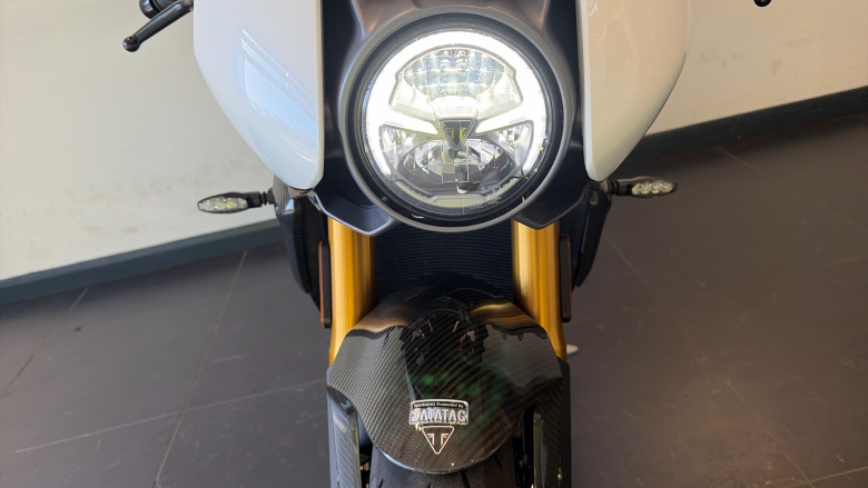 Triumph Speed TRIPLE 1200 RR (21MY)